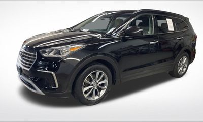 2018 Hyundai Santa FE SE
