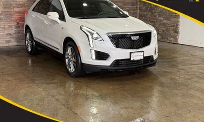 2022 Cadillac XT5 Sport