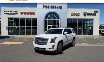 2016 Cadillac Escalade Platinum