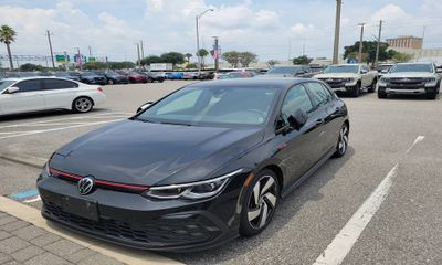 2024 Volkswagen Golf GTI S