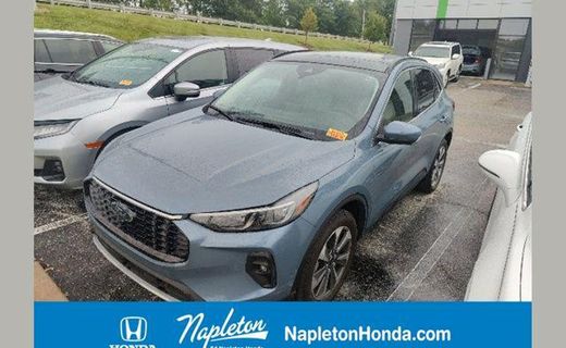 2024 Ford Escape Platinum