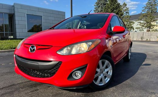 2013 Mazda MAZDA2