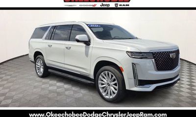 2022 Cadillac Escalade ESV Luxury