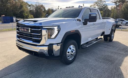 2024 GMC Sierra HD SLT