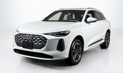 2025 Audi Q5 Quattro Premium
