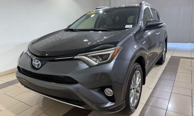 2018 Toyota RAV4 LTD