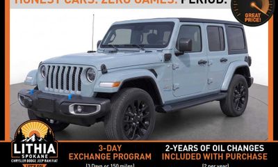2023 Jeep Wrangler Sahara 4XE