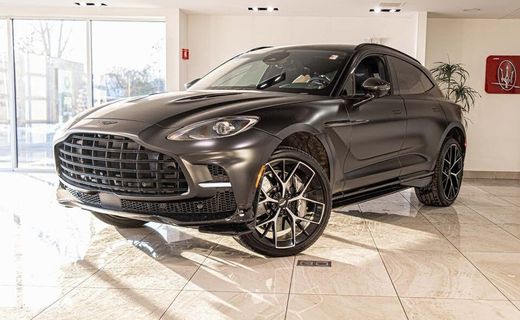 2025 Aston Martin DBX DBX707