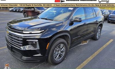 2024 Chevrolet Traverse LT