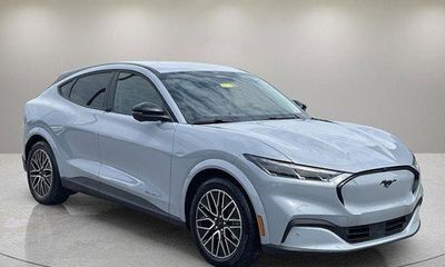 2024 Ford Mustang Mach-E Select