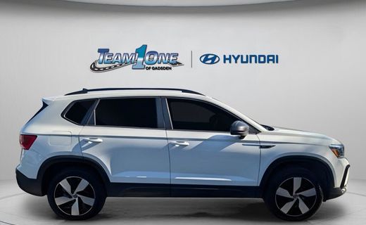 2024 Volkswagen Taos 4MOTION S