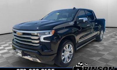 2023 Chevrolet Silverado High Country