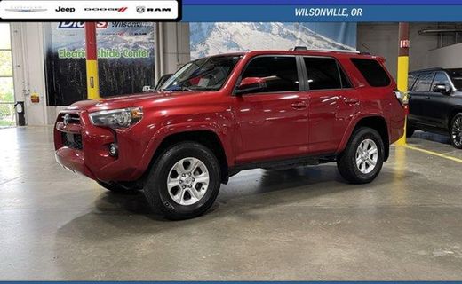 2024 Toyota 4RUNNER SR5