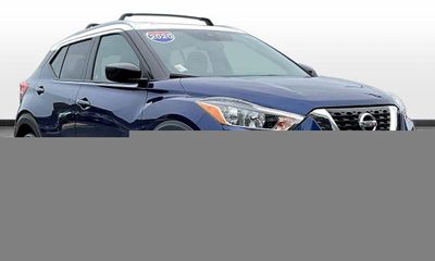 2020 Nissan Kicks SV