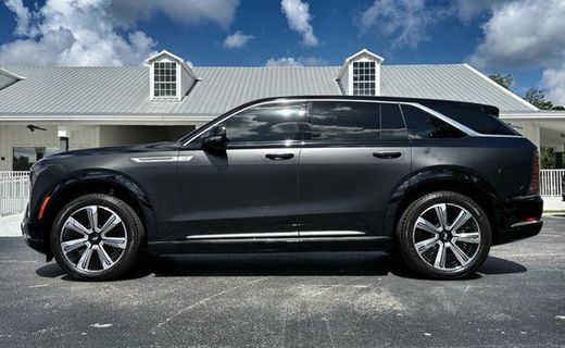 2025 Cadillac Escalade IQ