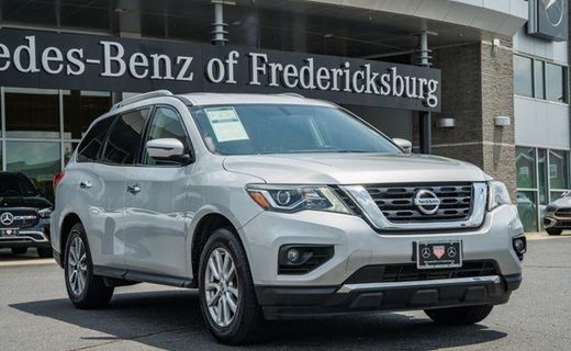 2018 Nissan Pathfinder S