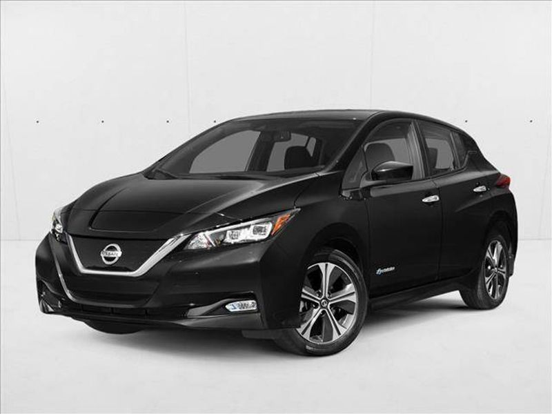 2019 Nissan LEAF — a typically priced live listing
