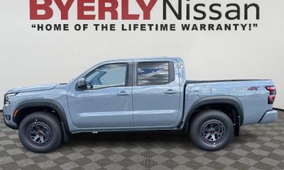 2026 Nissan Frontier SV