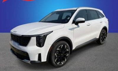 2025 Kia Sorento S