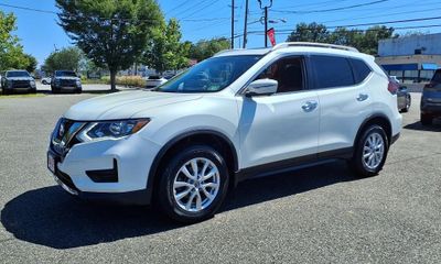 2018 Nissan Rogue SV