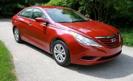 2011 Hyundai Sonata Middle Level
