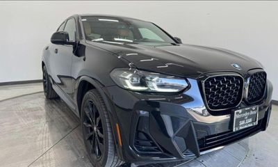 2024 BMW X4 xDrive30i