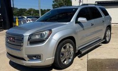 2014 GMC Acadia Denali