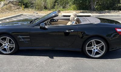 2014 Mercedes-Benz SL-Class SL550
