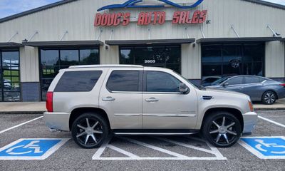 2013 Cadillac Escalade Luxury