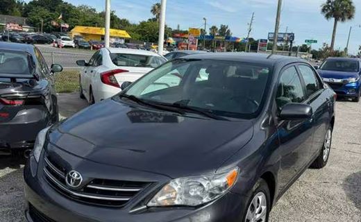 2013 Toyota Corolla LE