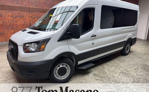2026 Ford Transit Medium Roof