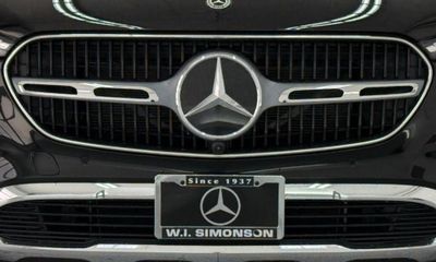 2027 Mercedes-Benz GLC-Class Base