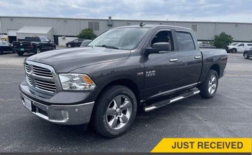 2018 Ram 1500 SLT