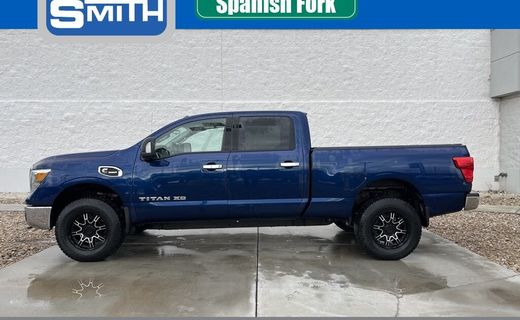 2017 Nissan Titan SV