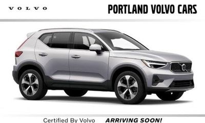 2023 Volvo XC40 Plus Dark