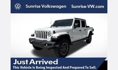 2022 Jeep Gladiator Overland