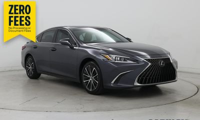 2025 Lexus ES 300H Premium