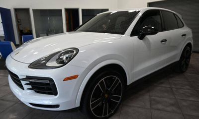 2019 Porsche Cayenne S