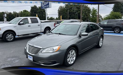 2013 Chrysler 200 Touring