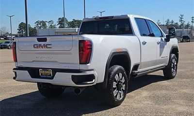 2024 GMC Sierra HD Denali