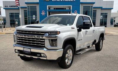 2020 Chevrolet Silverado LTZ