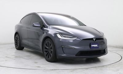 2023 Tesla Model X Long Range