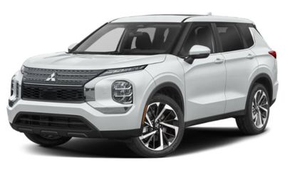 2022 Mitsubishi Outlander ES