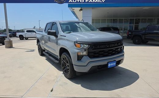 2024 Chevrolet Silverado Custom