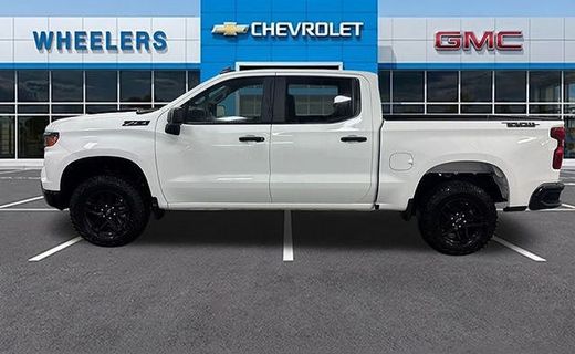2026 Chevrolet Silverado Trail Boss Custom