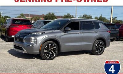 2022 Mitsubishi Outlander SEL