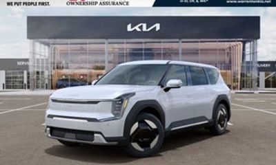 2026 Kia EV9 Light LR