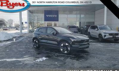 2026 Volvo EX30 Plus