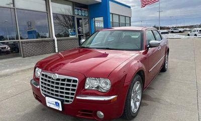 2010 Chrysler 300C C Hemi