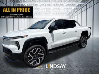 2025 Chevrolet Silverado RST